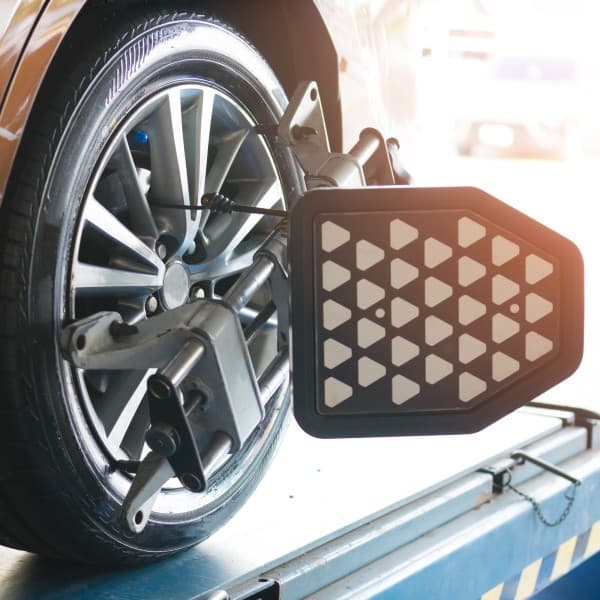 Wheel alignment